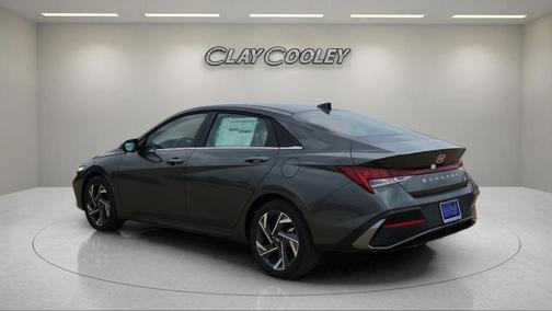2025 Hyundai ELANTRA HEV Limited