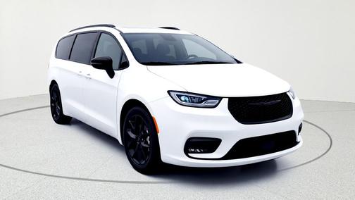 Bright White Clearcoat 2025 Chrysler Pacifica Limited