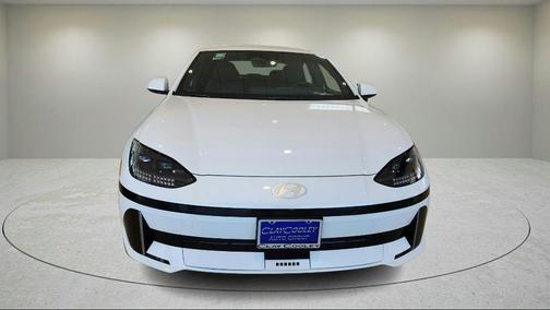 2025 Hyundai IONIQ 6 SEL
