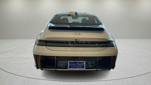 2025 Hyundai IONIQ 6 SEL