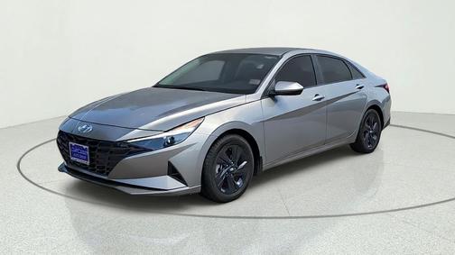 Metal 2023 Hyundai ELANTRA HEV Blue