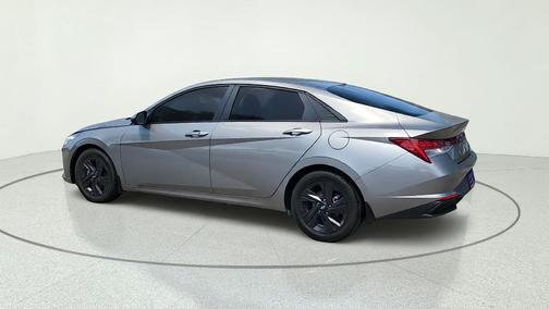 Metal 2023 Hyundai ELANTRA HEV Blue