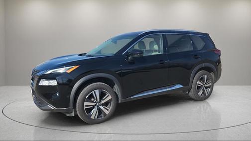Black 2023 Nissan Rogue SL