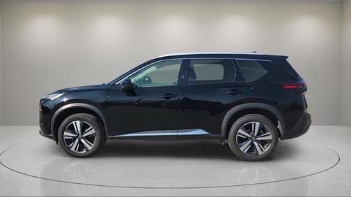 Black 2023 Nissan Rogue SL