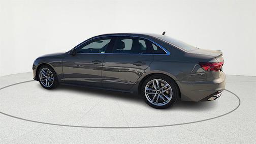 2023 Audi A4 45 S line Premium Plus