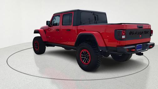 Firecracker Red Clearcoat 2022 Jeep Gladiator Mojave