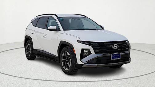 White Pearl 2026 Hyundai TUCSON SEL