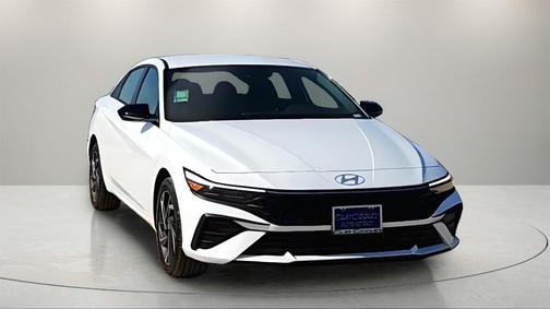 2025 Hyundai ELANTRA HEV SEL Sport