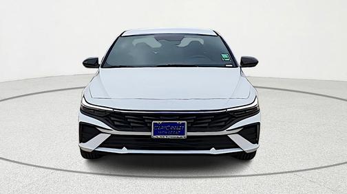 Serenity White Pearl 2026 Hyundai ELANTRA SEL Sport