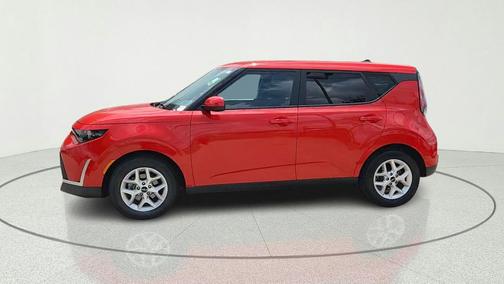 Inferno Red 2024 Kia Soul LX