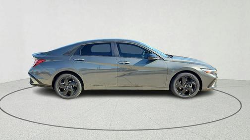 Amazon Gray 2026 Hyundai ELANTRA SEL SPORT PREMIUM