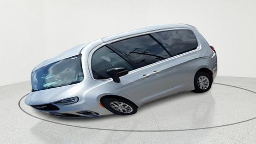 Silver Mist Clearcoat 2024 Chrysler Pacifica Touring-L