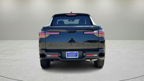 Phantom Black 2025 Hyundai SANTA CRUZ SE