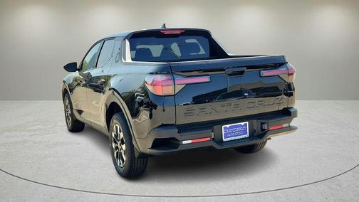 Phantom Black 2025 Hyundai SANTA CRUZ SE