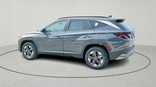 Gray 2026 Hyundai TUCSON Hybrid SEL