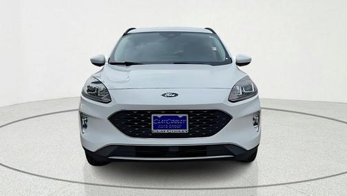 Oxford White 2021 Ford Escape SEL