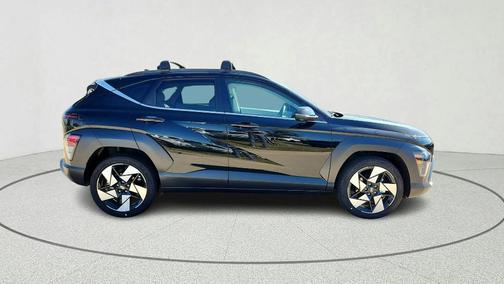 Abyss Black Pearl 2026 Hyundai KONA Limited