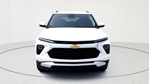 Summit White 2025 Chevrolet Trailblazer LT