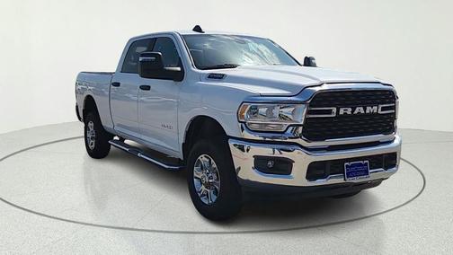 Bright White Clearcoat 2024 RAM 2500 Big Horn
