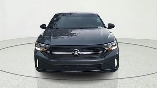 Platinum Gray Metallic 2024 Volkswagen Jetta 1.5T Sport