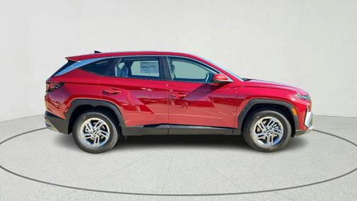 Red 2026 Hyundai TUCSON SE
