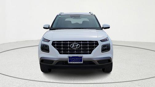Lunar White 2026 Hyundai VENUE SEL