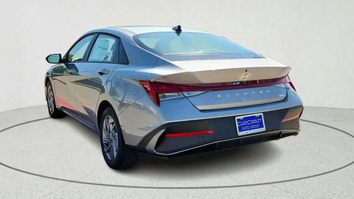Metal 2026 Hyundai ELANTRA HEV Blue