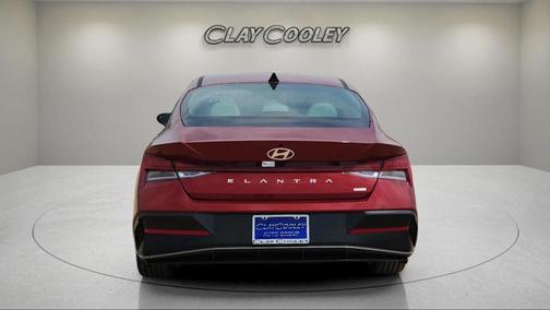2025 Hyundai ELANTRA HEV Limited
