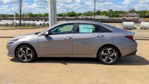 Metal 2023 Hyundai ELANTRA Limited