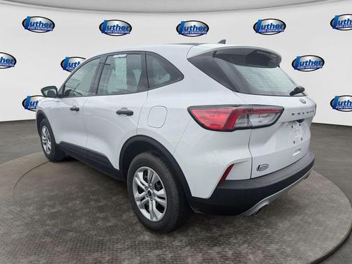 Oxford White 2022 Ford Escape S