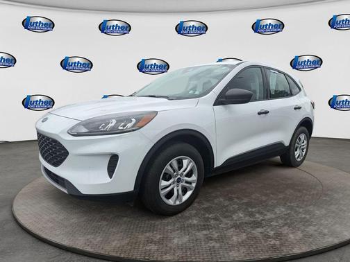 Oxford White 2022 Ford Escape S