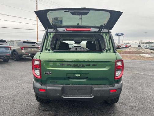 Eruption Green Metallic 2025 Ford Bronco Sport Big Bend
