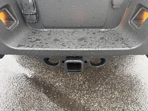 Glacier Gray Metallic Tri-Coat 2026 Ford F-250 Lariat