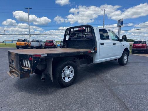 Bright White Clearcoat 2023 RAM 2500 Tradesman Crew Cab 4x4 8' Box