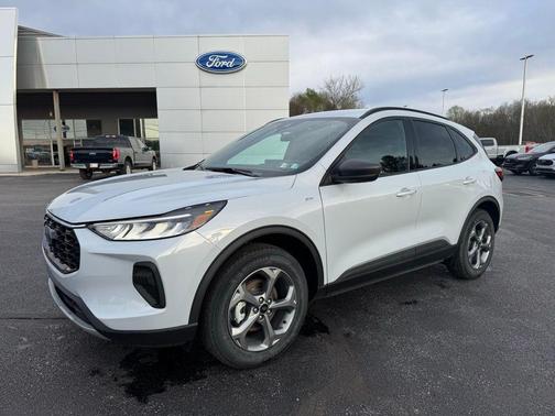 Space Silver Metallic 2026 Ford Escape ST-Line