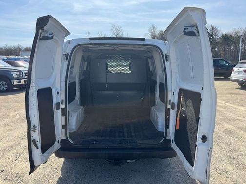 Fresh Powder 2020 Nissan NV200 S