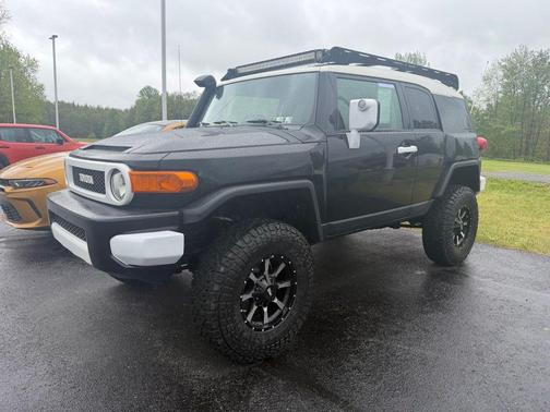 Black 2010 Toyota FJ Cruiser Base