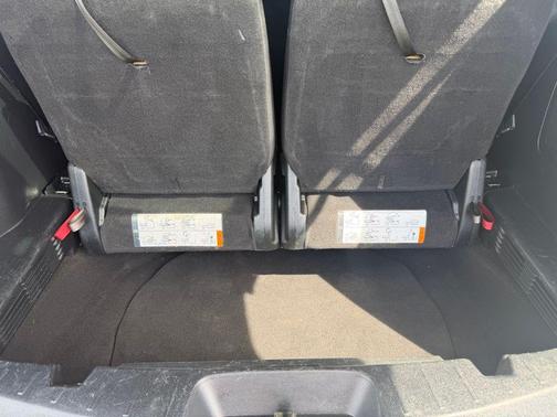 Magnetic 2018 Ford Explorer XLT