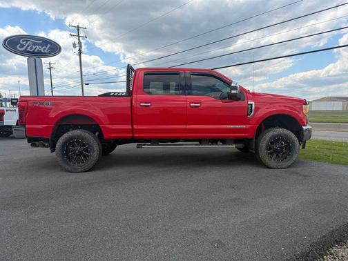 Race Red 2017 Ford F-350 Lariat