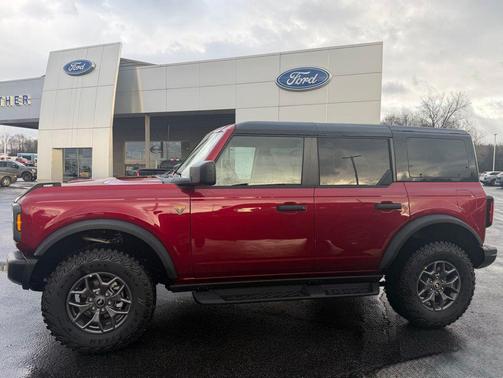 Ruby Red Metallic Tinted Clearcoat 2025 Ford Bronco Badlands