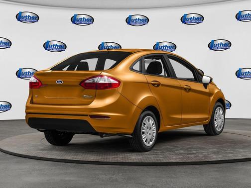 Electric Spice Metallic 2016 Ford Fiesta SE