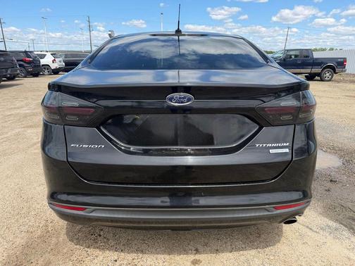Gray 2016 Ford Fusion SE