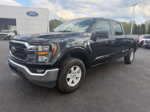 Agate Black Metallic 2023 Ford F-150 XLT