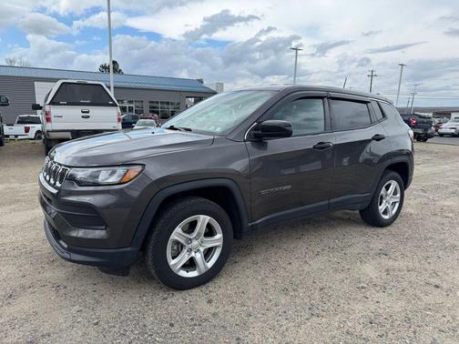 Granite Crystal Metallic Clearcoat 2023 Jeep Compass Sport