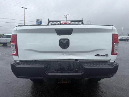 Bright White Clearcoat 2023 RAM 2500 Tradesman Crew Cab 4x4 8' Box