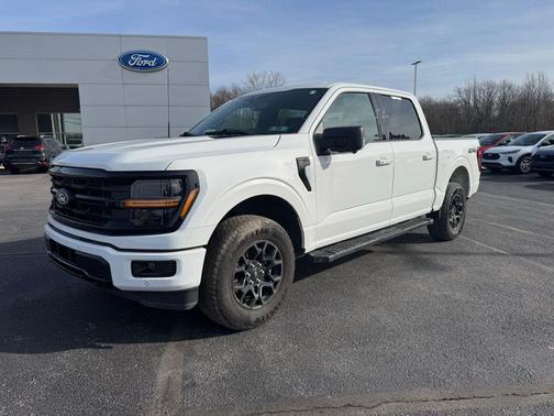 Oxford White 2024 Ford F-150 XLT