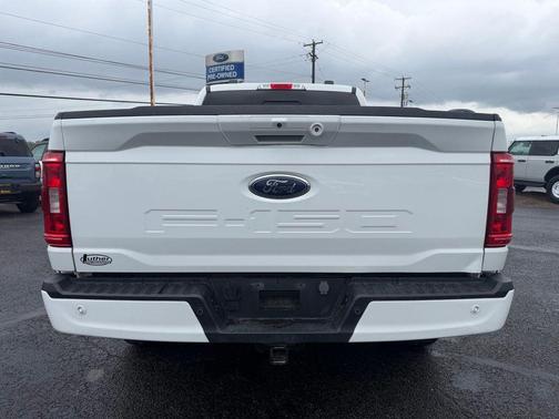 Oxford White 2023 Ford F-150 XLT