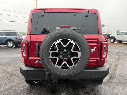 Ruby Red 2026 Ford Bronco Outer Banks