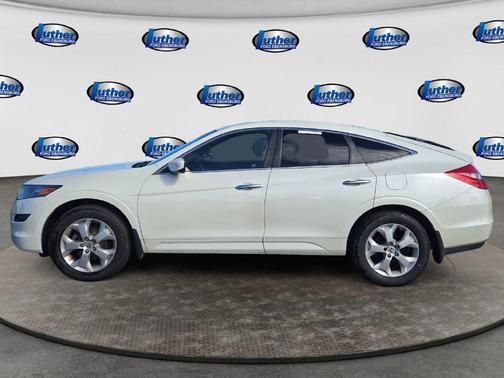 White Diamond Pearl 2010 Honda Accord Crosstour EX-L