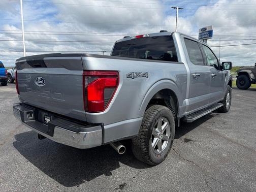 Iconic Silver Metallic 2025 Ford F-150 XLT